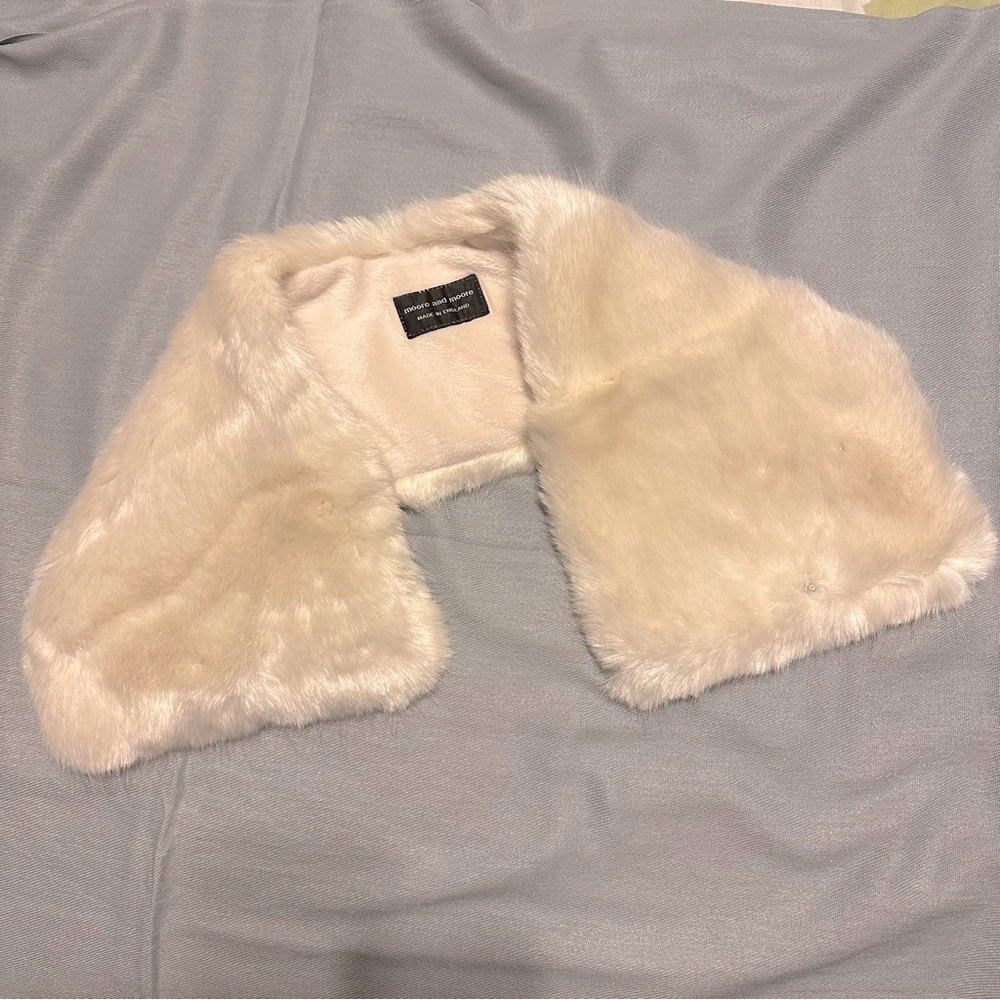 Anthropologie Texture Fur Cowl